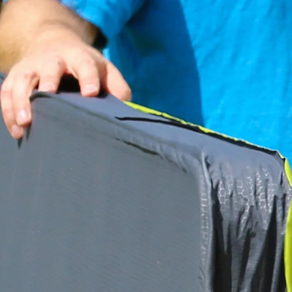 MONSTAMATSINGLE3 DSELFINFLATINGMATTRESS 004 3bd49500 fc1f 4706 b082 4be9cbe54678