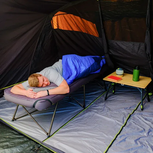 ZLEGSINGLECAMPCOTSTRETCHER 002 b887c12e 4f83 40ed 944f dd2ee4e0e507